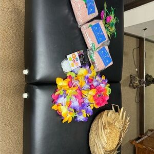 Hawaii style party theme decorations